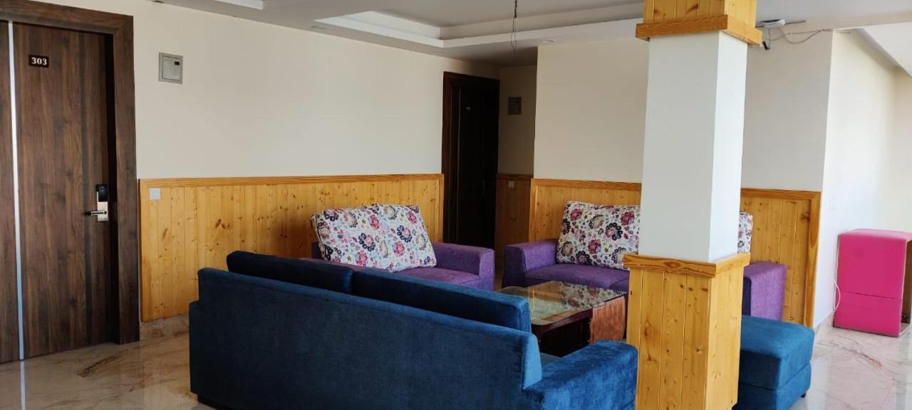 Hotel Maira Ντεχραντούν Εξωτερικό φωτογραφία