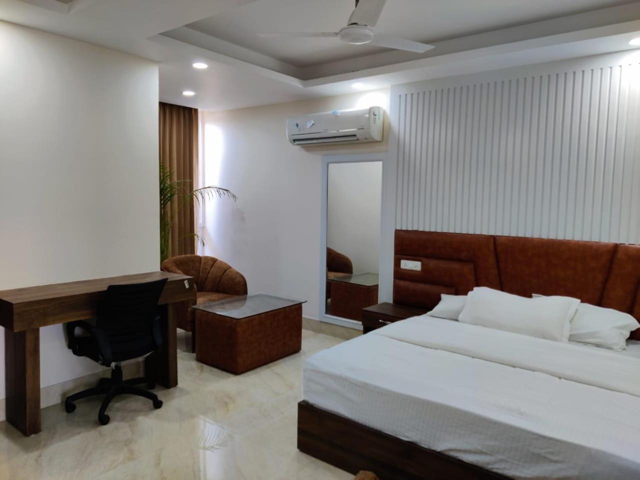 Hotel Maira Ντεχραντούν Εξωτερικό φωτογραφία