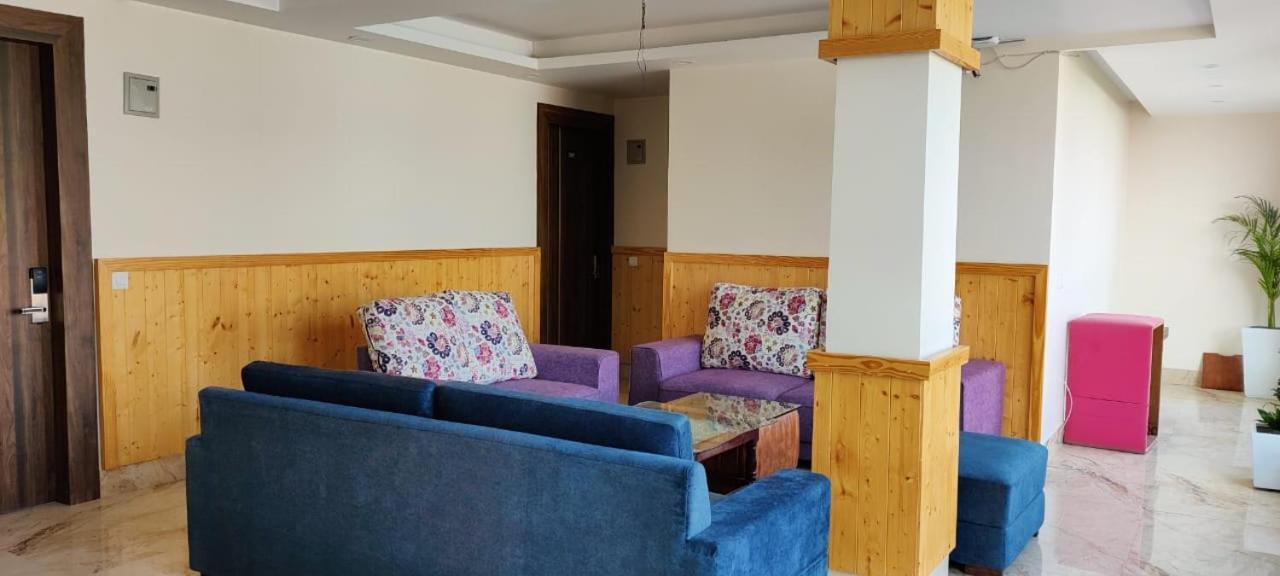 Hotel Maira Ντεχραντούν Εξωτερικό φωτογραφία