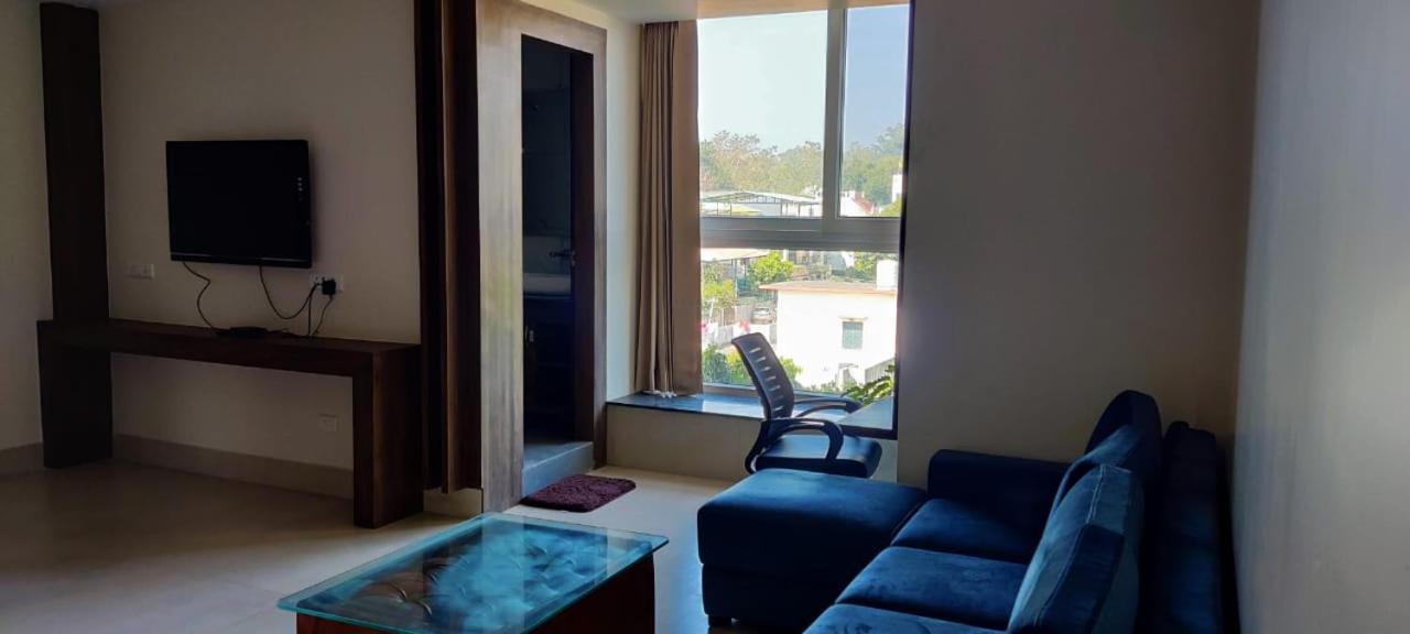 Hotel Maira Ντεχραντούν Εξωτερικό φωτογραφία